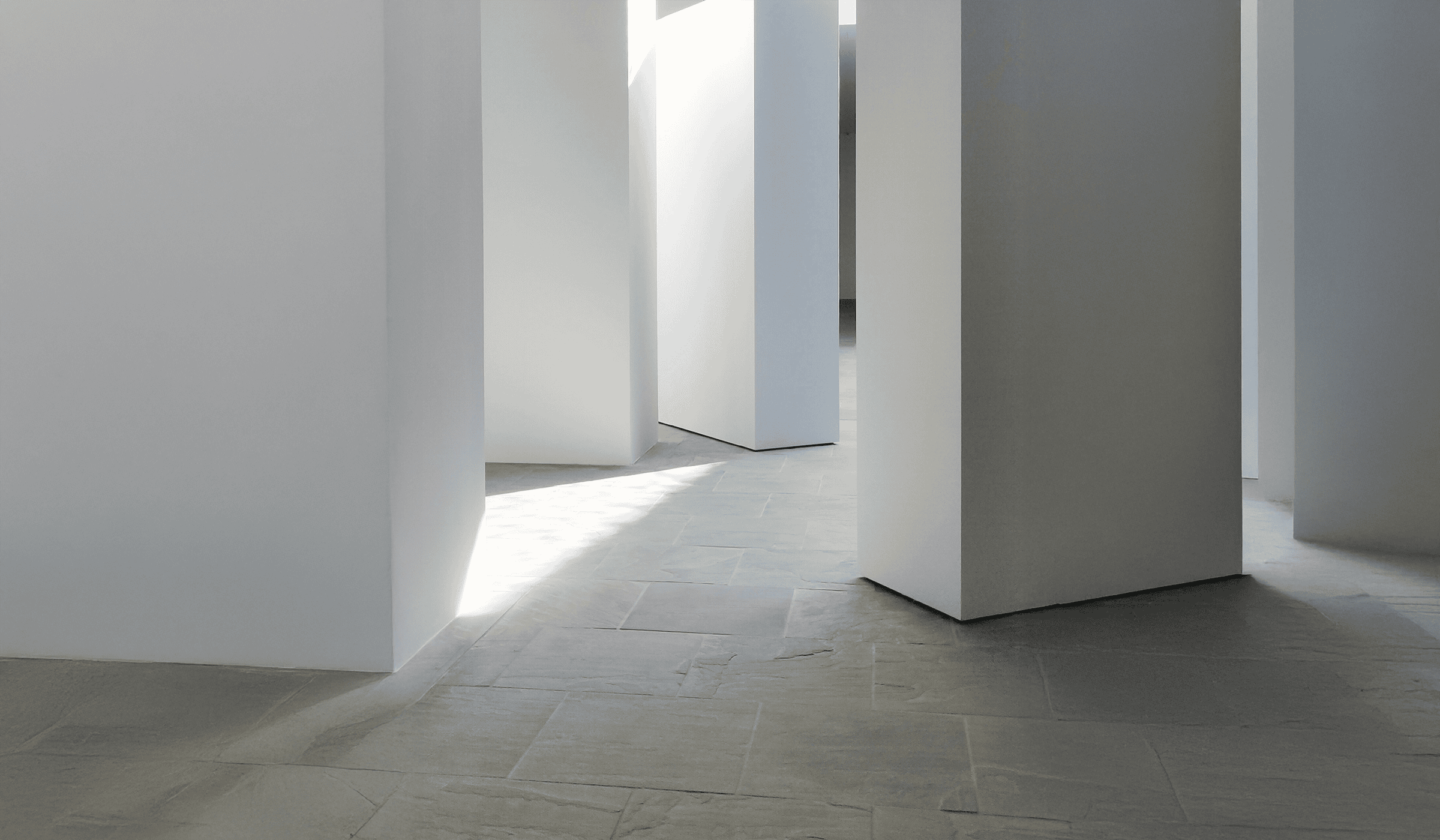 lucas-calloch-a4VY2mxo6uM-unsplash